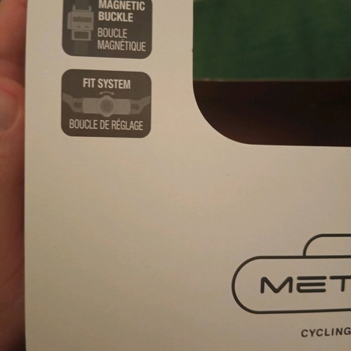 Nutcase Metroride Cycling Helmet L/XL like new, purple/pink