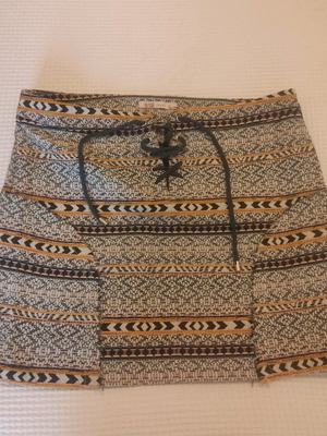 BSB mini skirt like new, black and orange, size S