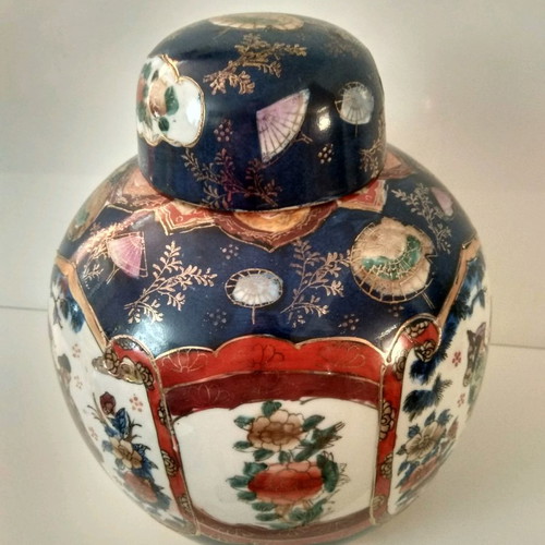 Satsuma vases used, set of 2 pieces