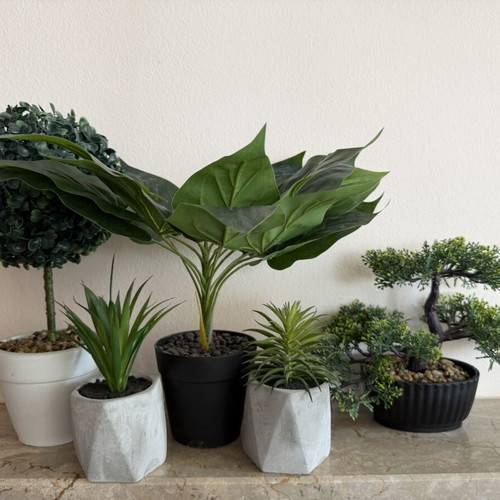 JYSK set of 6 artificial plants with pots