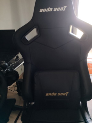 Anda Seat Kaiser 2 Black gaming chair