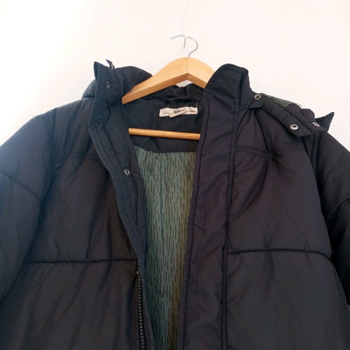 H&M Black Puffer Jacket like new, size S