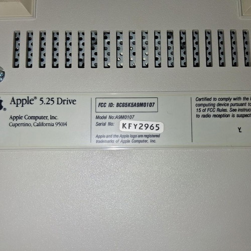 Apple 5.25 Drive for floppy disks used, model A9M0107, 1986