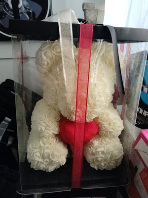 Large teddy bear made of roses like new