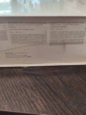 Lavish Care σετ Radiant Lift με Gua Sha