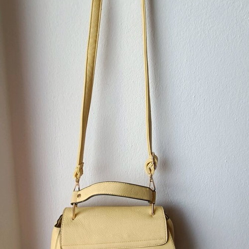 Everyday bag used, yellow