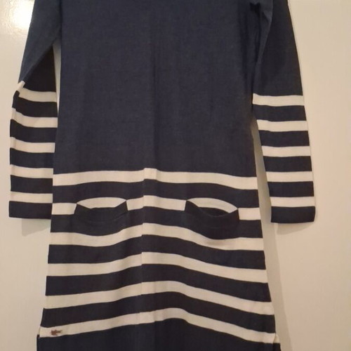 Lacoste wool dress size 38, blue and white