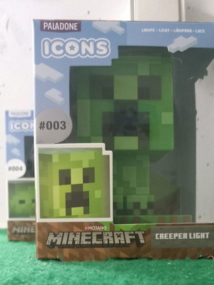 Minecraft kids light like new