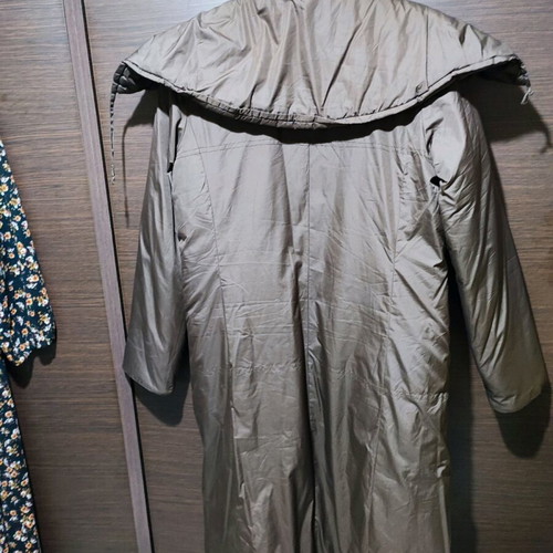 Long brown coat new, size M