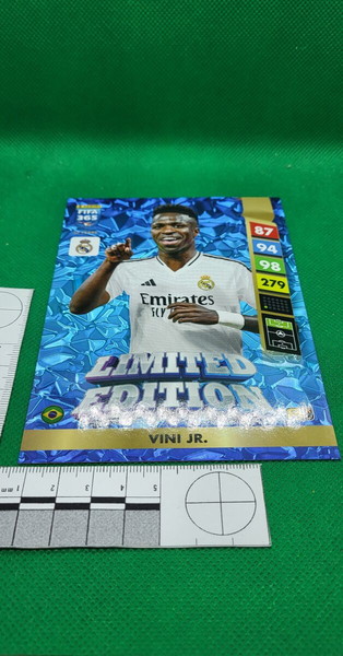 VINI JR.- PANINI 365 -LIMITED EDITION XXL CARD -(FIFA 365 Adrenalyn XXL 2024-2025)