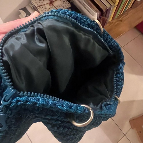 Knitted shoulder bag like new handmade