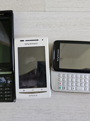 Sony phone lot for parts