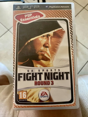 Fight Night Round 3 for PSP like new with case and manual