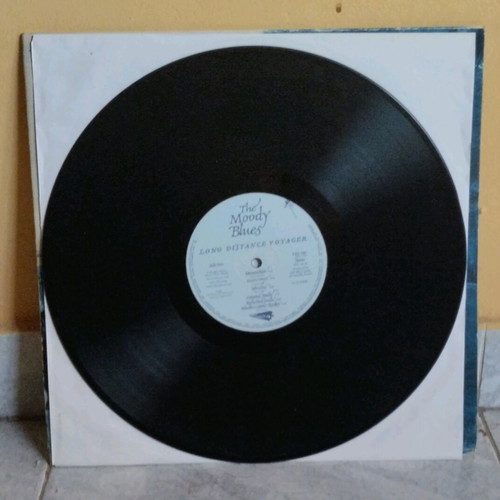 Moody Blues Long Distance Voyager vinyl record used, rock