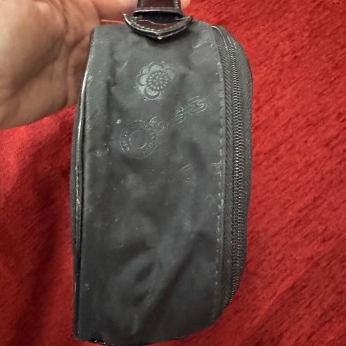 Estée Lauder large toiletry bag used, black