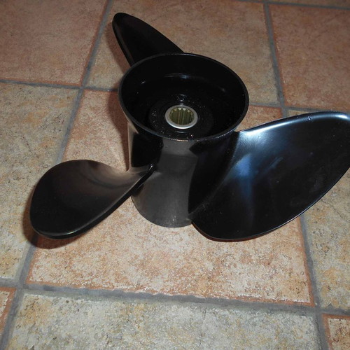 OMC stainless steel boat engine propeller black new, 19" pitch