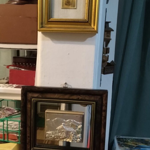 Set of 3 frames like new