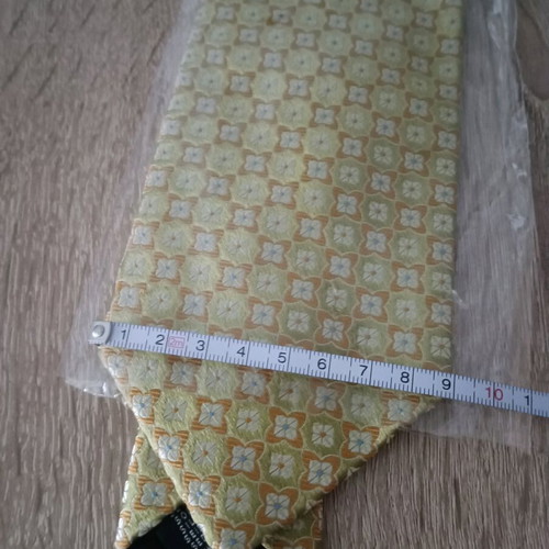 Guy Laroche Men's Tie New Patterned 100% Silk