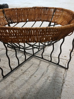 Fruit bowl used with wicker