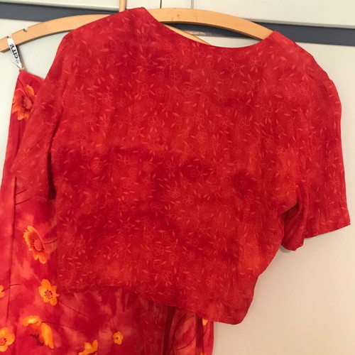 Cropped shirt L and maxi skirt M set like new, red and yellow