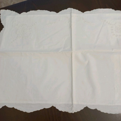 SEMTONI K PILLOWCASE