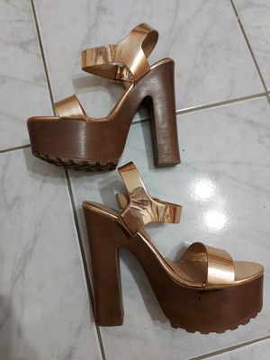 Sandals used size 38 multicolor