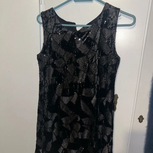 Cocktail short dress with shiny gemstones size M like new, black and silver