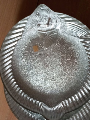 Glass fish-shaped serving platters, set of 2, 32x28 cm