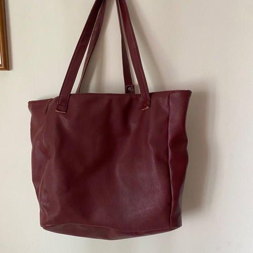 Shoulder bag large burgundy eco leather like new