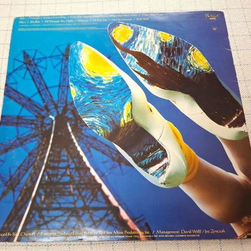 Cyndi Lauper She's So Unusual LP like new, pop