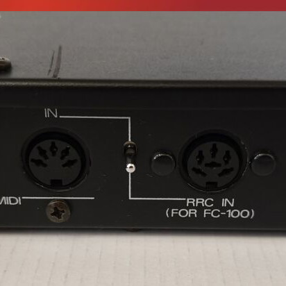 Roland GM-70 GR-MIDI Converter vintage 1980s rack unit