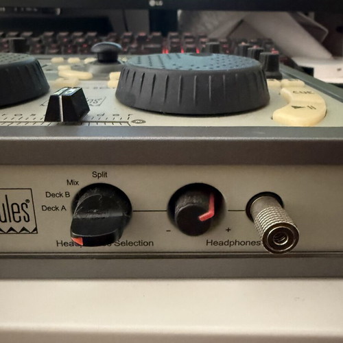 Hercules DJ Console MK2 used USB DJ controller and audio interface