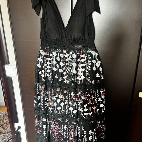 True Decadence black dress like new, size S