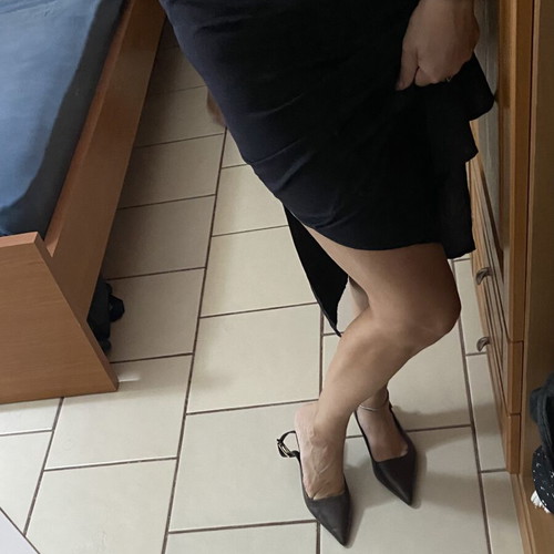Glamorous black midi dress with open back and side slits