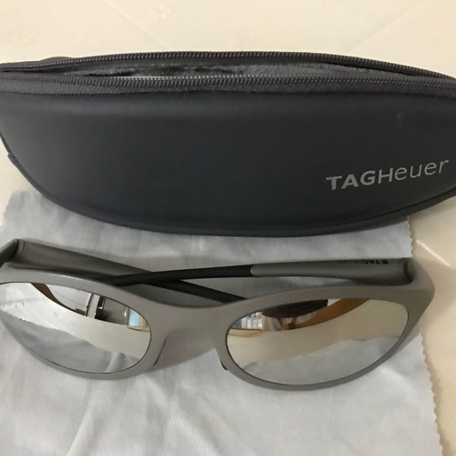 Tag Heuer sunglasses with magnesium frame like new