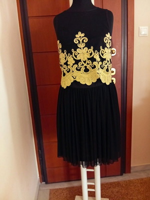 Zibi London dress new, sizes M to XL