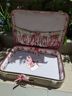 Vintage διακοσμητική βαλίτσα shabby chic μεταχειρισμένη, ρομαντικό floral upcycled
