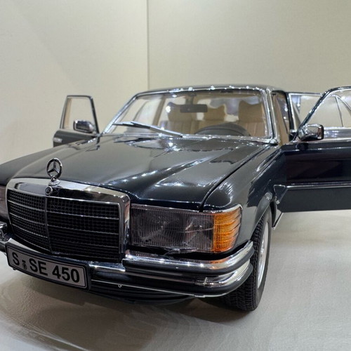 Mercedes-Benz 450 SEL 6.9 1:18 model car new by Revell