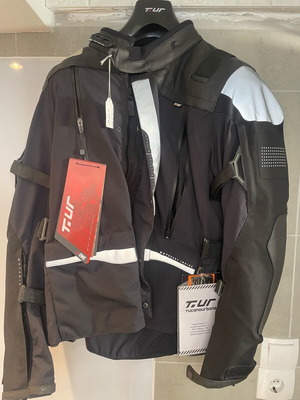 Μπουφάν μηχανής καινούργιο αφόρετο