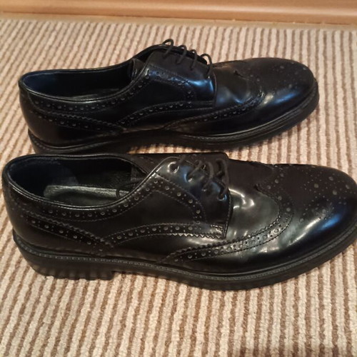 Terra brogue shoes size 44 like new, black elegant