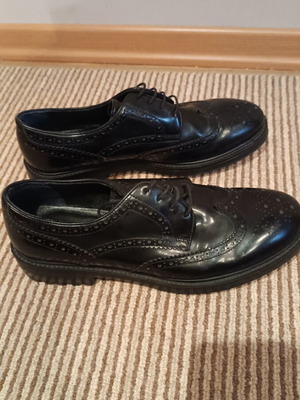 Terra brogue shoes size 44 like new, black elegant