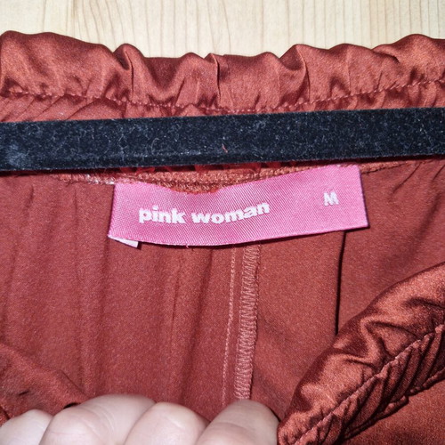 Pink Woman pants new, size M, brick color