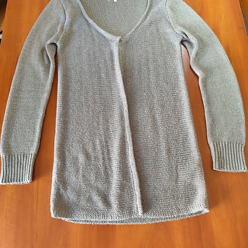 Cardigan like new for spring/summer in cigar color size M