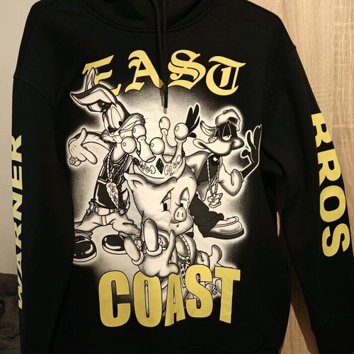 Bershka Looney Tunes hoodie size Small, excellent condition