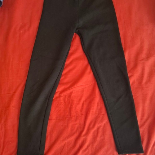 Black leggings with fleece lining used, size M