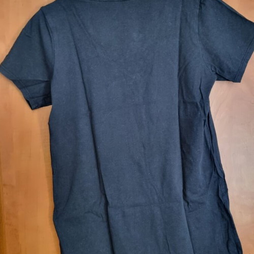 Nike t-shirt size S used, black and white