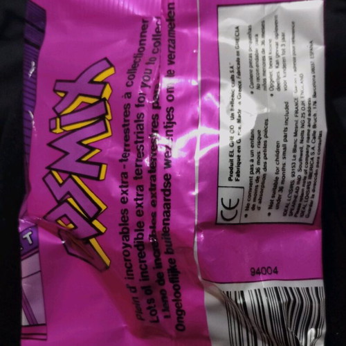 Alien sealed pack new