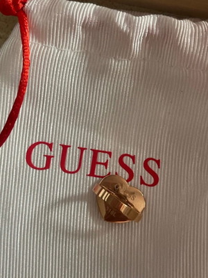 Пръстен GUESS