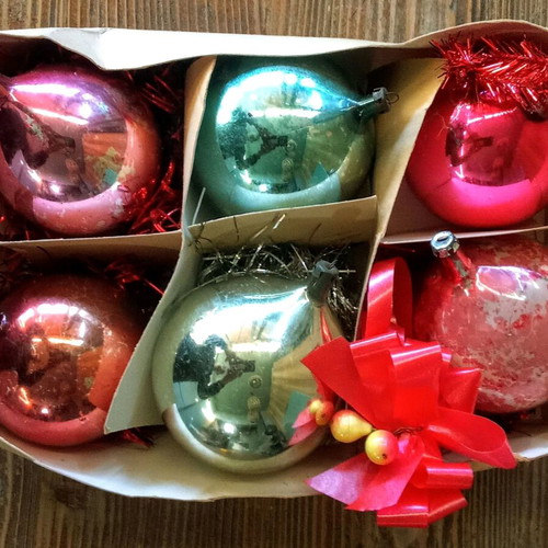 Glass balls used, pack of 6, 10 cm diameter with wear