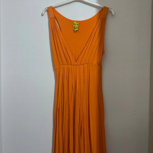 Iso summer orange dress new, size Medium